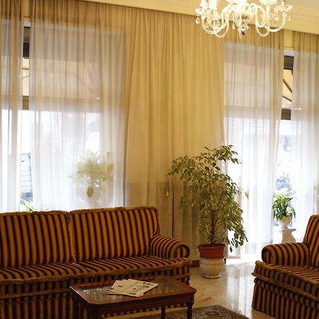 Hotel Genio Roma Exterior foto