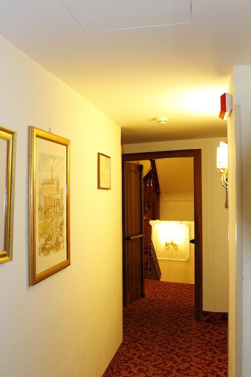 Hotel Genio Roma Exterior foto